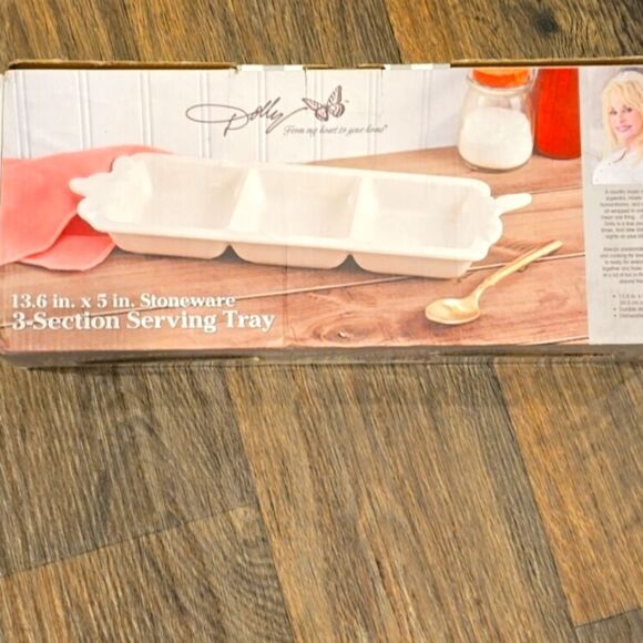 Tabletops Unlimited X Dolly Parton Stoneware 3-Section Serving Tray - Picture 8 of 9